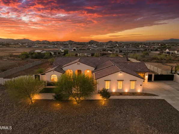 498 W CHASE Street, San Tan Valley, AZ 85143