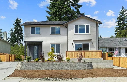 11753 23rd Ave NE Photo 1