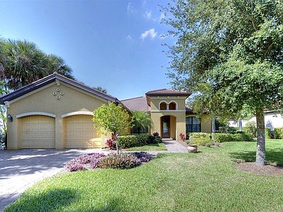 1st image of 21770 Arenga Ln