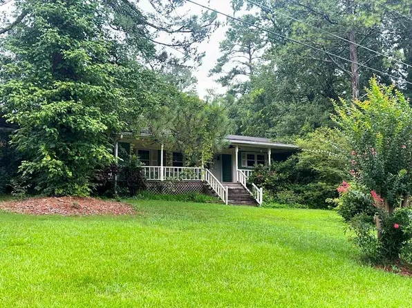 551 Briggs Cir, Lilburn, GA 30047