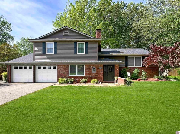 1711 Plainview Dr, Murray, KY 42071