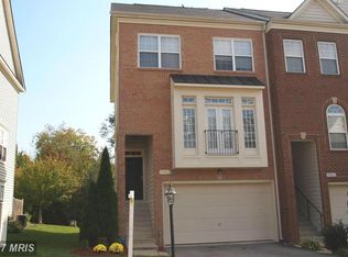 17611 Harpers Ferry Dr, Dumfries, VA 22025