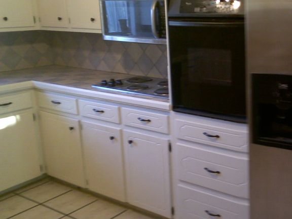 4th image of 6043 S Lakewood Ave