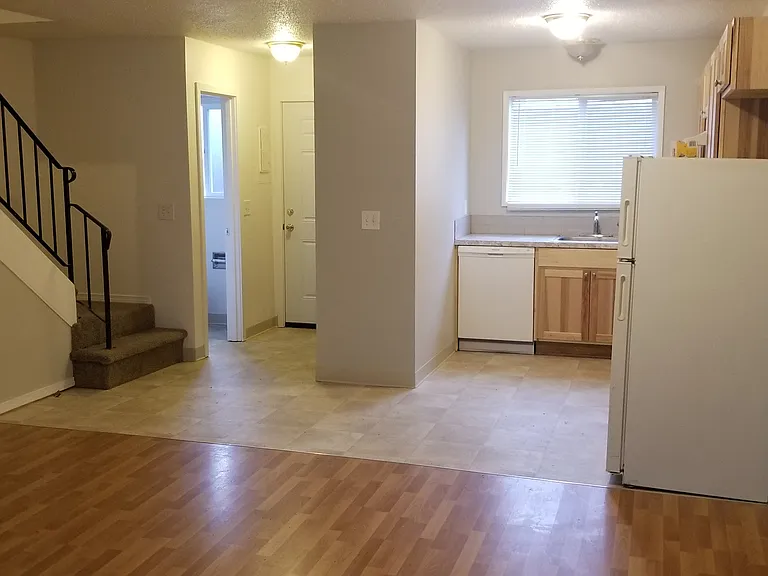 3609 SE 42nd Ave #2 — Photo 15