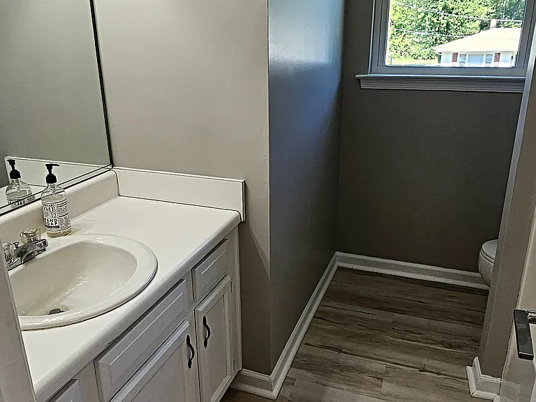 612 Queens Creek Rd — Photo 19
