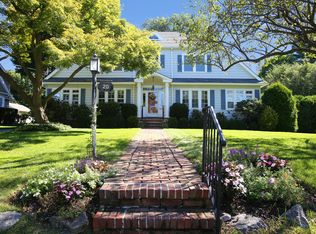 20 Dupont Ave, White Plains, NY 10605