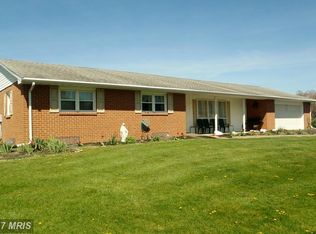 333 Shively Rd, Chambersburg, PA 17202