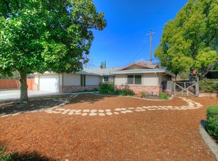 3752 Cambridge Rd, Cameron Park, CA 95682