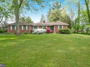 242 Gralan Rd, Catonsville, MD 21228