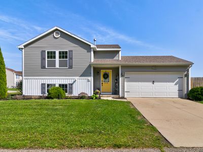 11720 E Bear Meadows Dr SE, Alto, MI, 49302