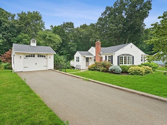 2nd image of 52 Cecile Dr