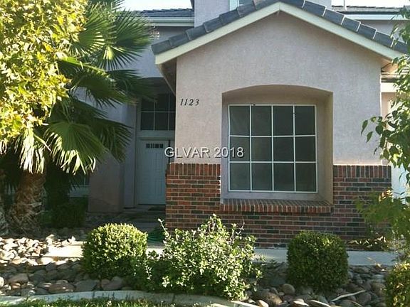2nd image of 1123 Crescent Moon Dr