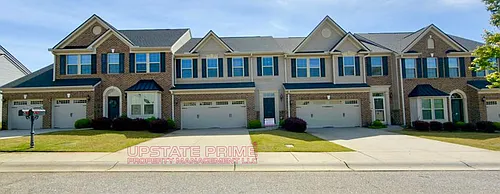 204 Alderside Pl Photo 1