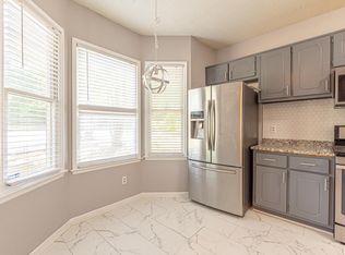 346 Lakeridge Ct, Riverdale, GA 30274