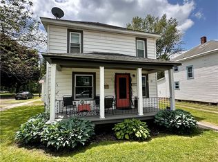 23 Green St, Franklinville, NY 14737