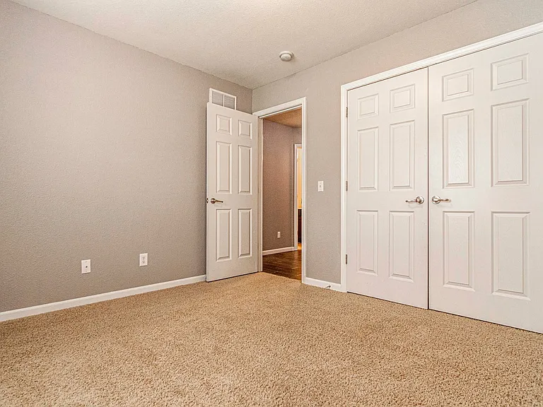1316 Elm Creek Dr — Photo 20