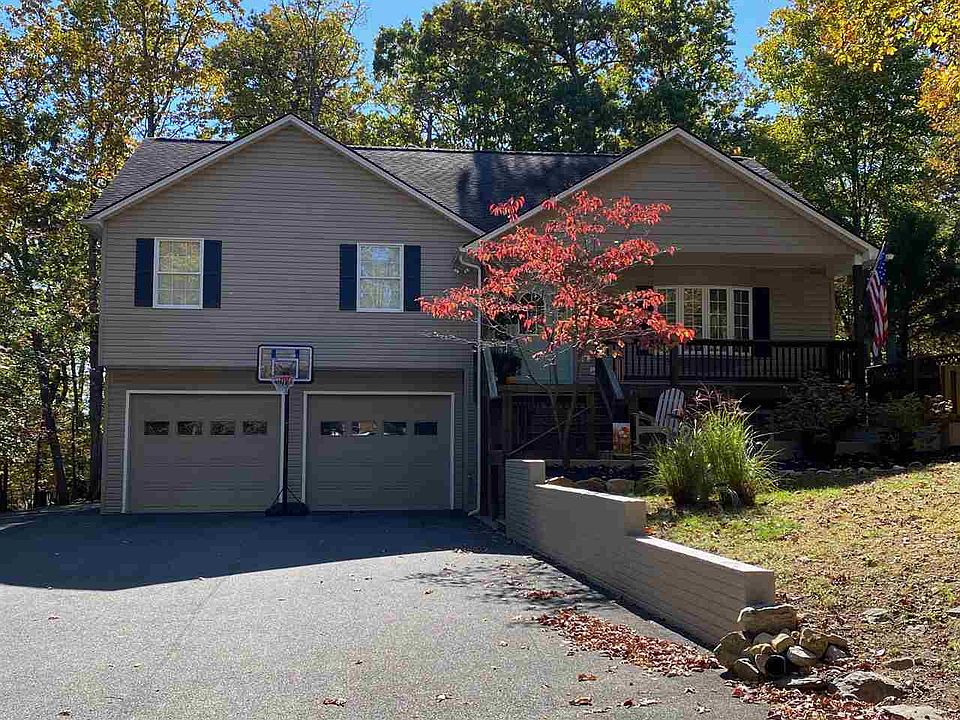 1st image of 146 Piney Ln