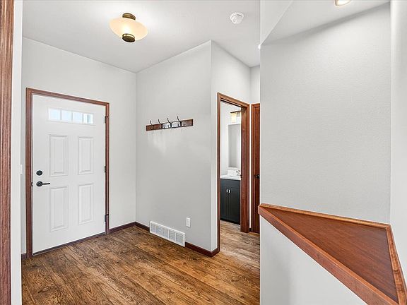 2nd image of 10314 White Fox Ln