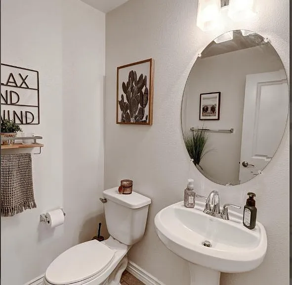 6356 Pegasus Ct — Photo 6