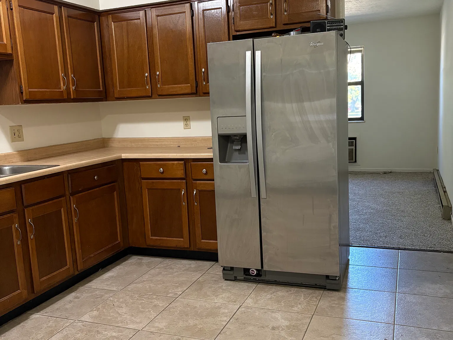 2 bed, $900 — Photo 1