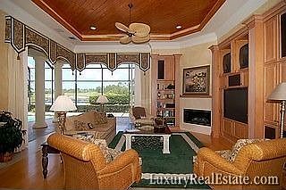 5th image of 2725 Olde Cypress Dr