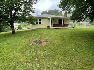 1454 Connelly Springs Rd, Lenoir, NC 28645