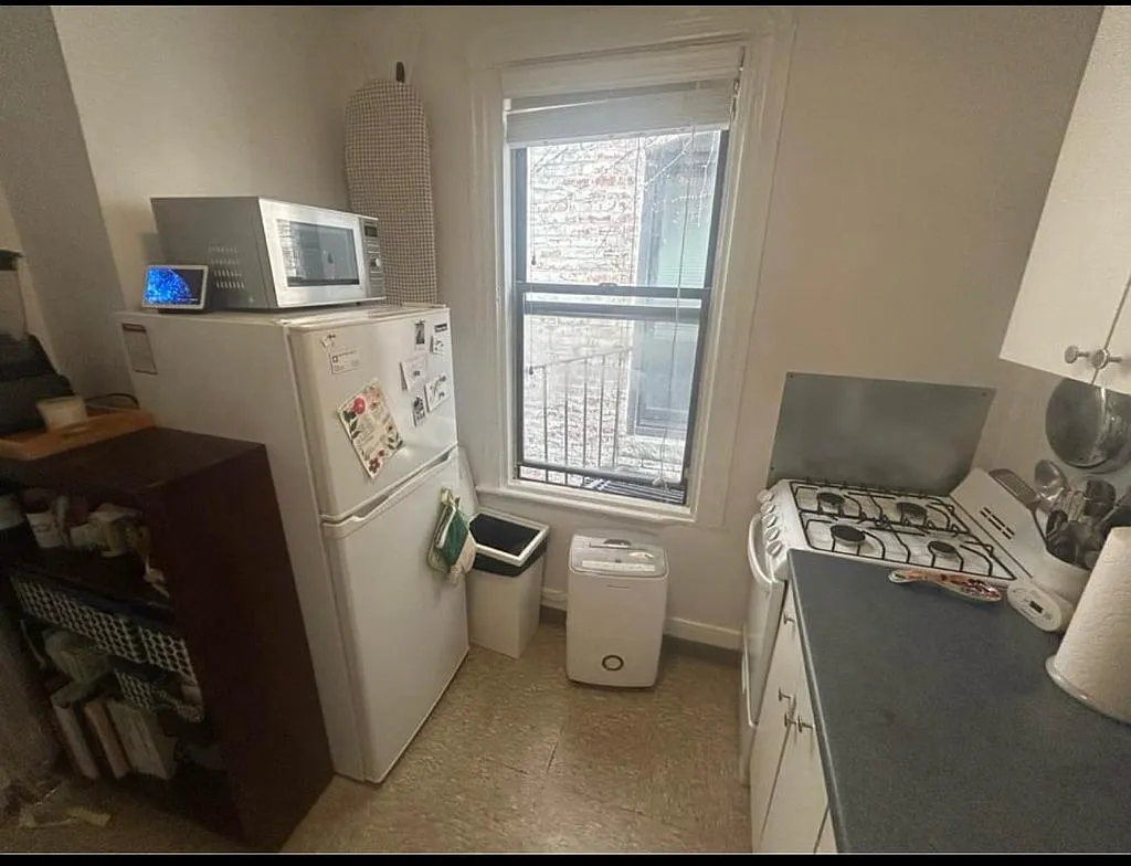 1 bed, $2,600 — Photo 4