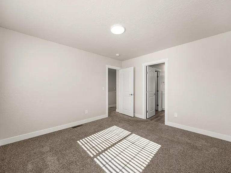 11915 E Spruce Ln — Photo 11