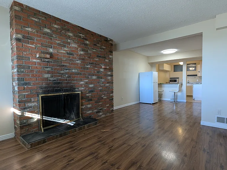 13257 Marine Dr — Photo 7