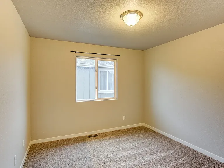 2335 Falkirk Dr — Photo 22