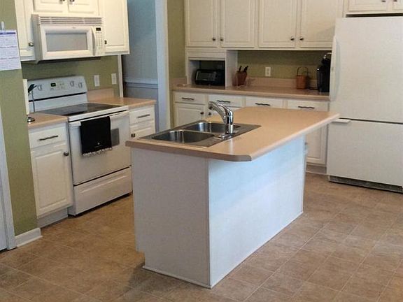 4th image of 7444 Anvil Court SE