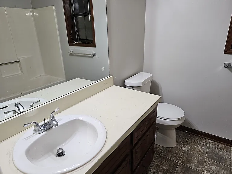 2835 Springdale Rd #B — Photo 14
