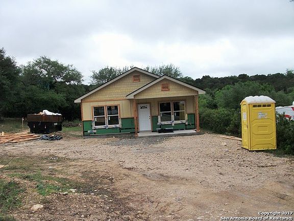 4th image of 1585 Canyon Shrs