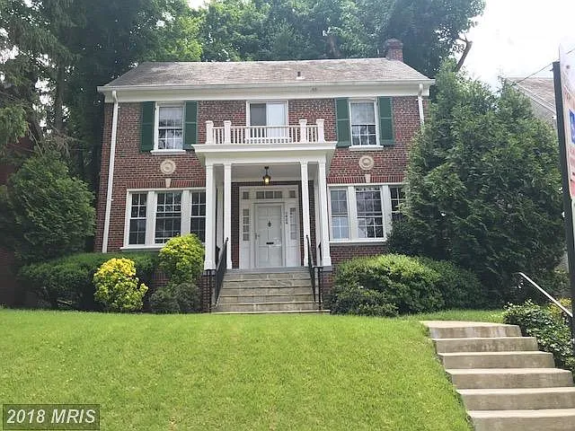 1424 Juniper St NW photo 1