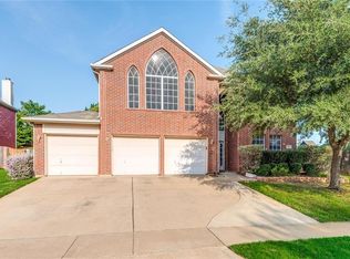 7841 Harvest Hill Rd, North Richland Hills, TX 76182