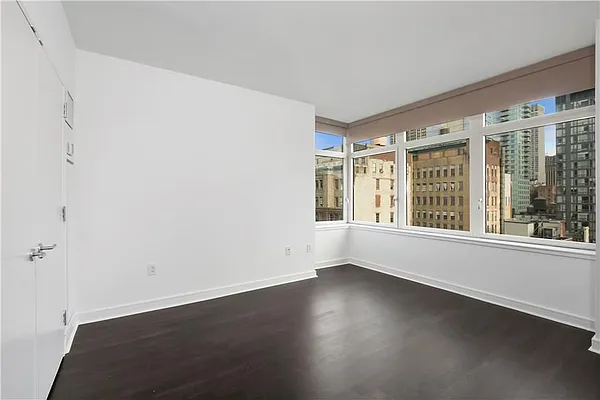 Sold by Artis Network Consulting & Real Estate Services Corp | media 1