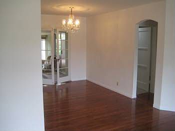 5th image of 1010 Vista Way