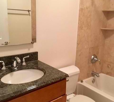 3rd image of 625 W Wrightwood Ave APT 304A
