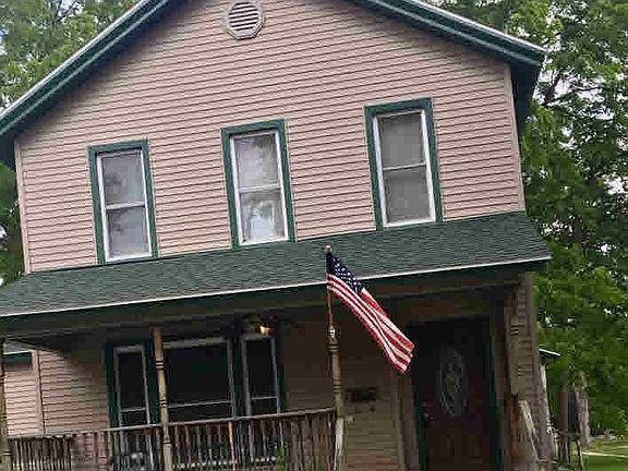 2nd image of 219 Goodhue St