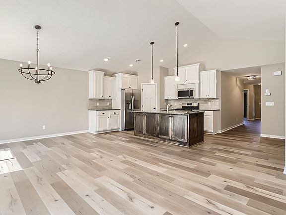 5th image of 2040 153rd Ln NW