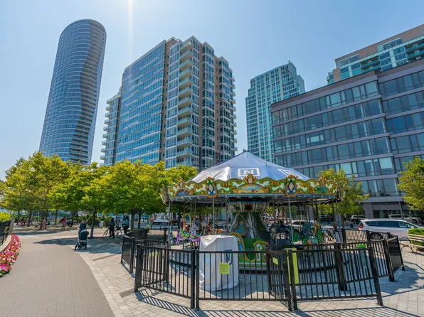 110 River Drive image 22 of 23