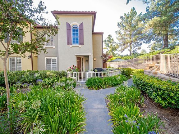 2nd image of 23477 Abbey Glen Pl