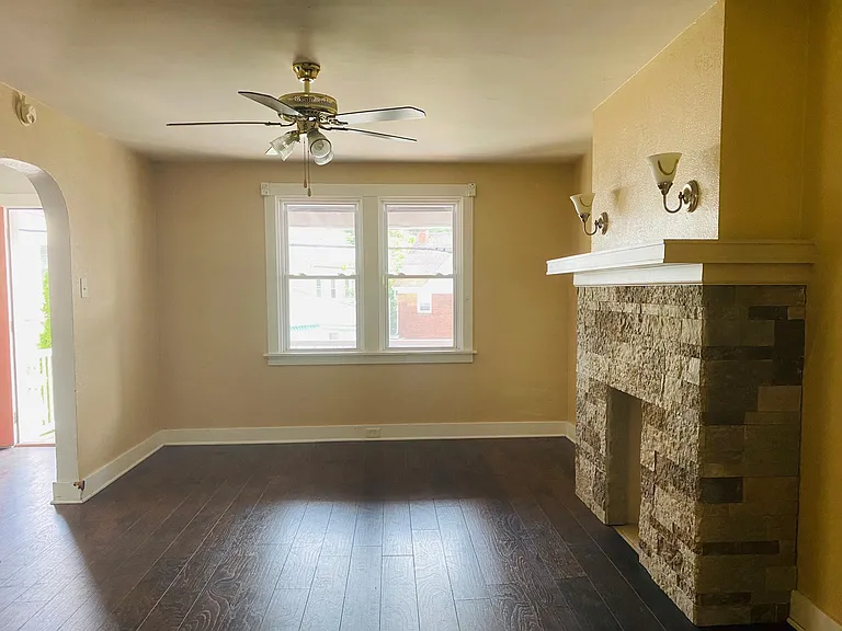 130 Monastery Ave — Photo 5