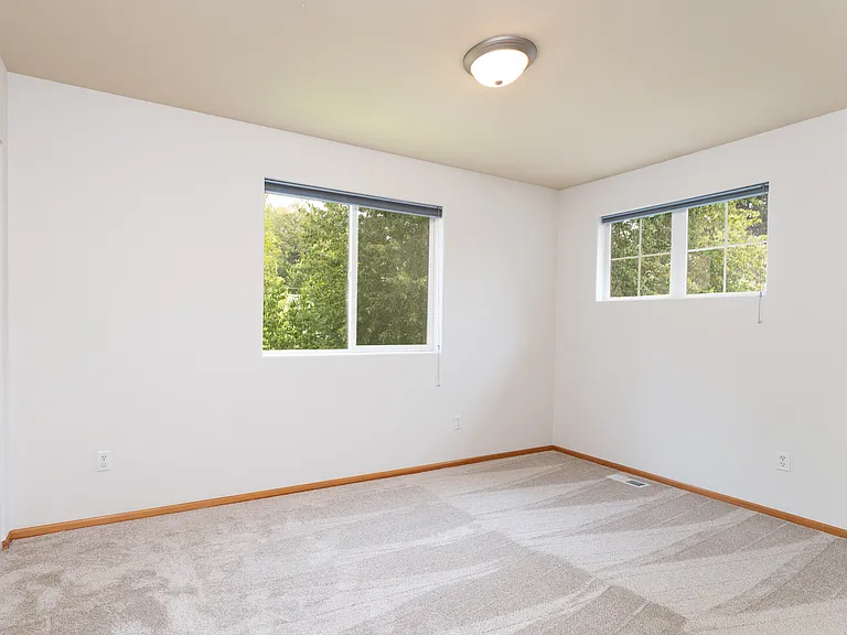 9448 S 196th Pl — Photo 27
