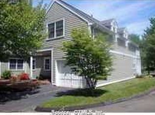 1 Paddock Ln, Guilford, CT 06437