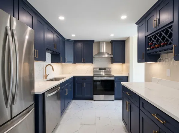 85 Brainerd Rd APT 415, Allston, MA 02134