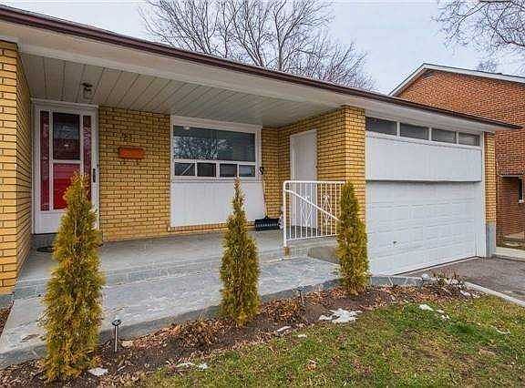 3rd image of 21 Davistow Cres