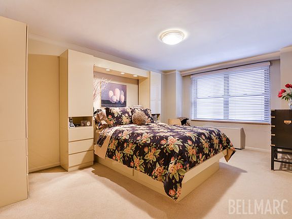 4th image of 305 E 40th St ##2r