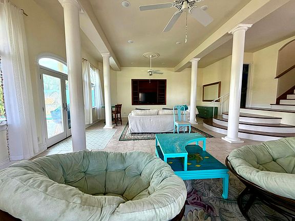 3rd image of 309C Kihapai St