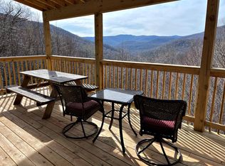 94 Foxtrot Ln, Slatyfork, WV 26291